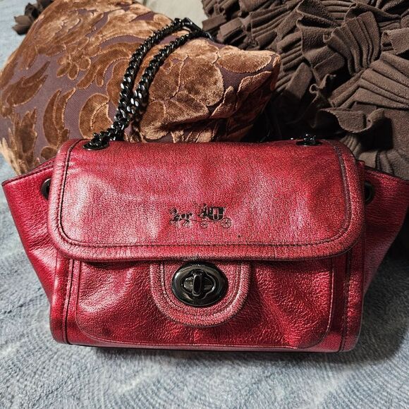 Coach Ranger Flap in Metallic Red Leather Crossbody Purse Shoulder Bag - Picture 1 of 8